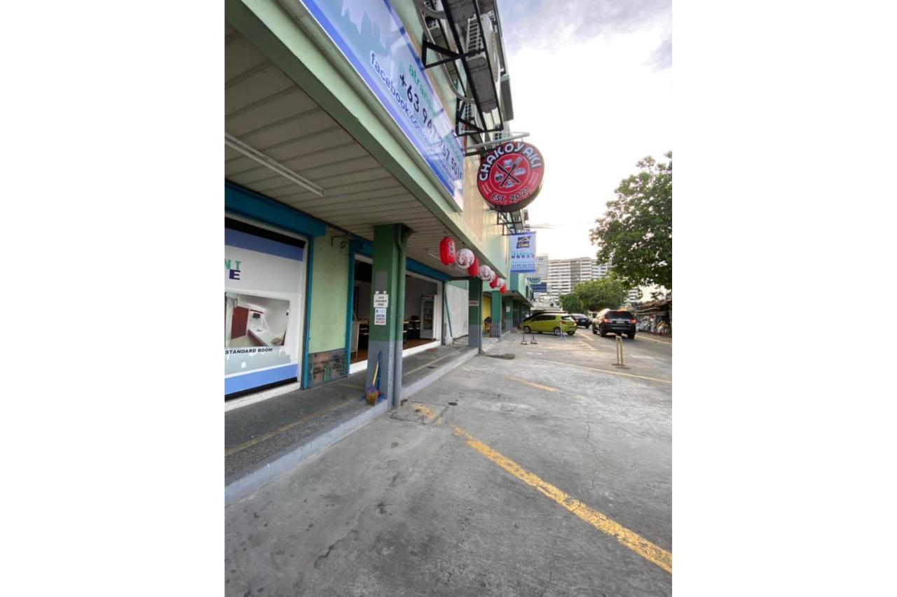 Hotel E Relaxed Haven Transient House Pasay Esterno foto